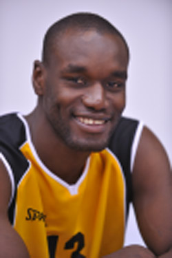 Abdoulaye Ndiaye (Evreux) 9 pts, 6 rbds et 1 interception en 17 minutes.