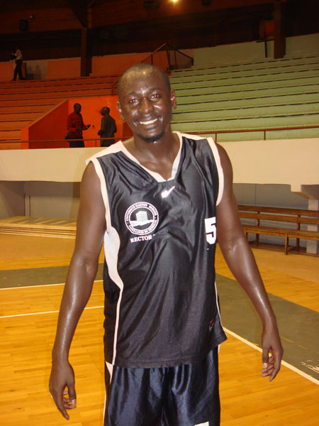 CHAMPIONNAT MASCULIN J2 : Retour sur la 2éme Journée - Sogui fusille les militaires de l'Asfa avec un buzzer-beater