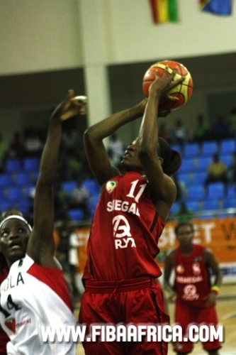 AfroBasket Women 2011 – 2ème Journée : SENEGAL-ANGOLA 63-42 , Le Champion se fait respecter