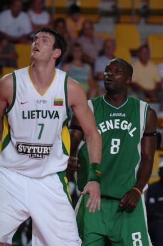 Ici Cheikh Thioune Face à la Lithuanie à Strasbourg