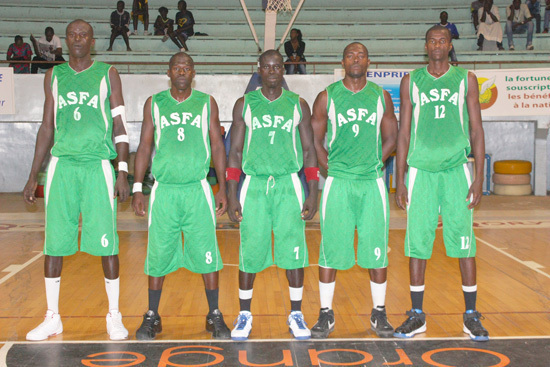 PLAY-OFFS MASCULINS (2e JOURNEE) : La force physique des Militaires fait tomber l’UGB