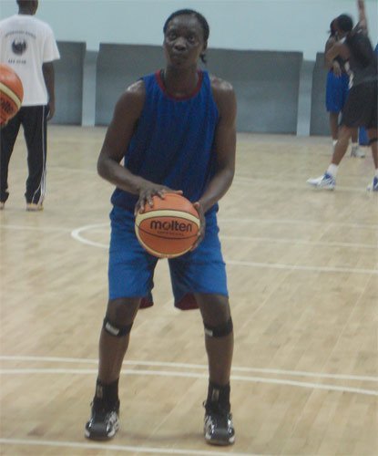 Khady Yacine Ngom 28 pts,13 rbds et 7 interceptions