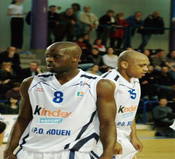 FRANCE PROA J14 et PROB J16 : Cheikhou Thioune (PROA) 22 points, 8 rebonds, 2 interceptions et 1 passe,Abdoulaye Ndiaye (PROB) 12 pts, 9 rbds 2 passes et 4 contres