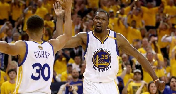 Basket - NBA - Kevin Durant fait chuter le titre en bourse d'Under Armou