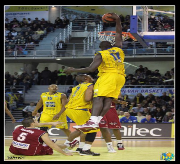 FRANCE PRO A J18 et PRO B J19: Saer Séne 15 pts, 17 rbds et 5 contres