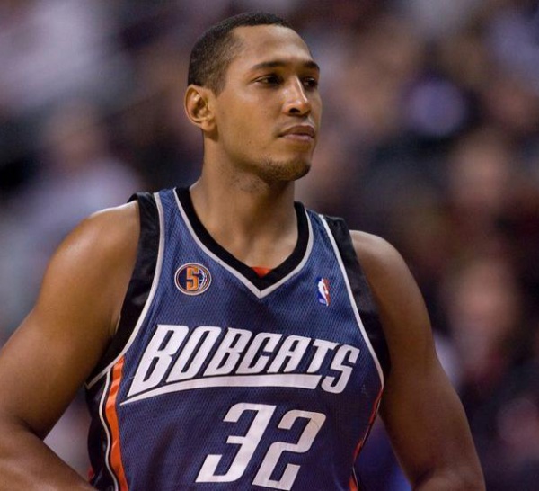 Boris Diaw rejoint Tony Parker aux San Antonio Spurs