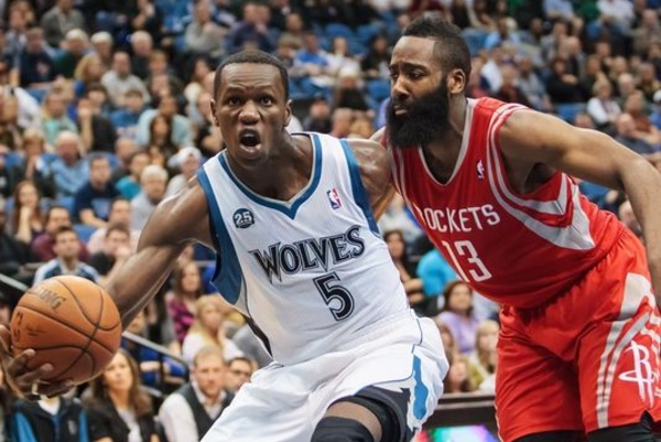 NBA: Les Résultats de la nuit - Gorgui Dieng en mode "Clutch"  (12 pts, 20 rbds, 3 passes et 3 contres)