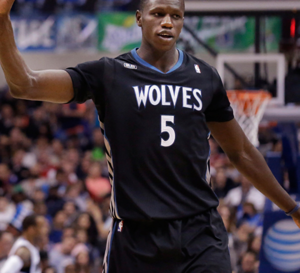 Cleveland trop Fort pour Minnesota- Gorgui Dieng (20 pts, 11 rbds, 4 contres, 3 interceptions et 2 passes)