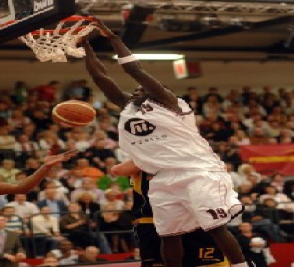 ProA - Dijon: Malick Badiane vers la sortie